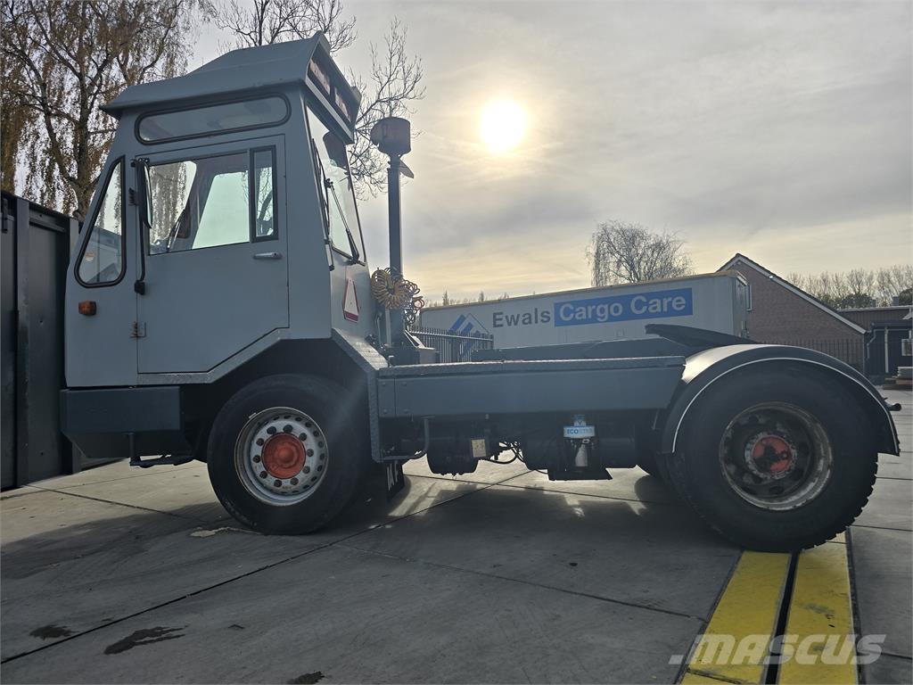  [div] DAF TT2100DH Terminal çekiciler