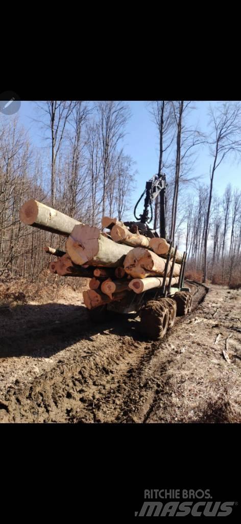John Deere 1110 Tomruk yükleyici traktörler