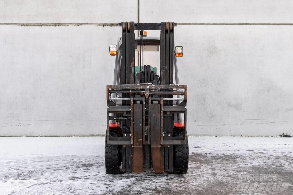 Manitou MI 35 G Dizel forkliftler