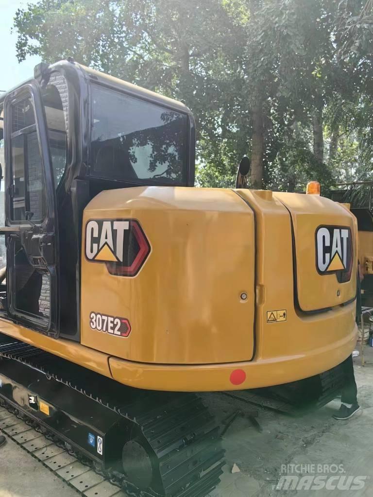 CAT 307E2 Mini ekskavatörler, 7 tona dek