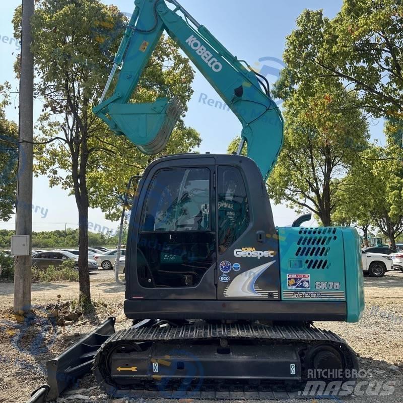 Kobelco SK75 Paletli ekskavatörler