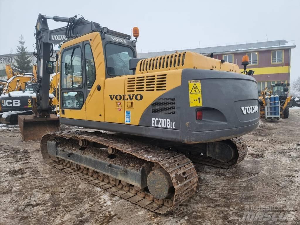 Volvo EC 210 B LC Paletli ekskavatörler