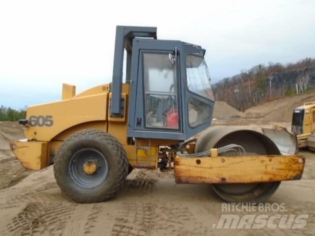 Vibromax W605D Kombine silindirler