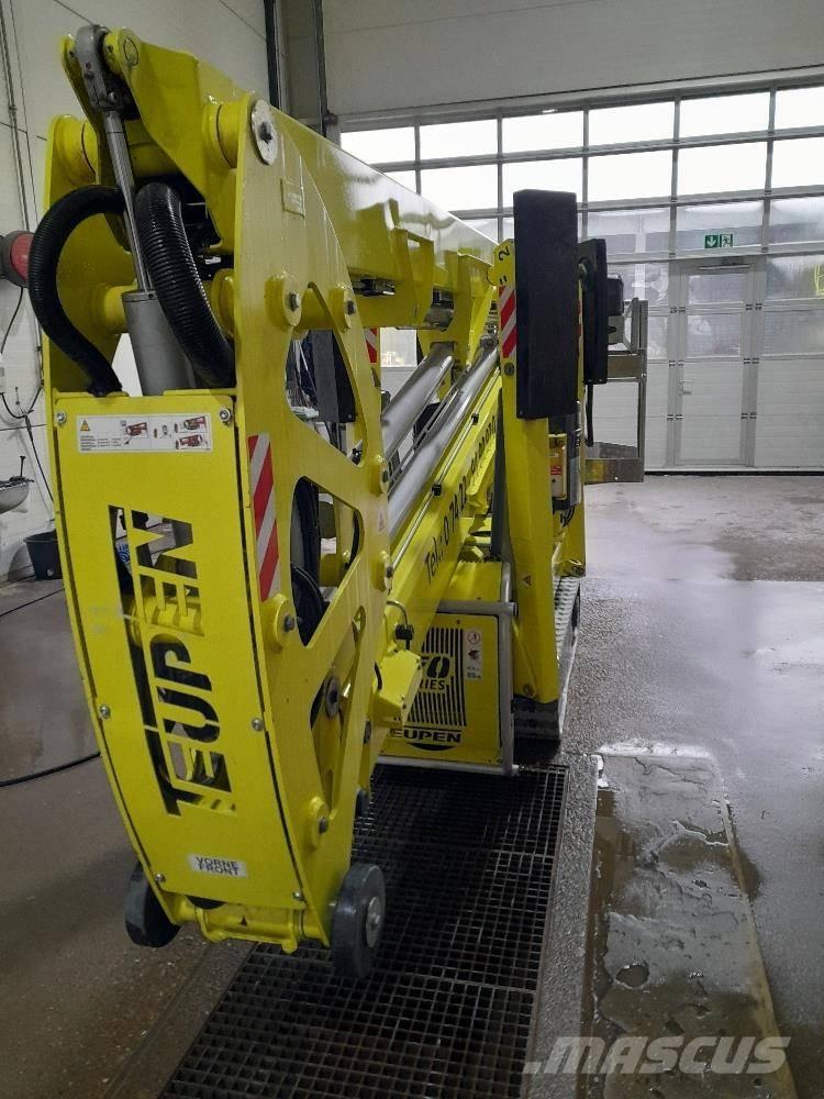 Teupen Leo 18 GT + Kompakt kendinden tahrikli personel platformları