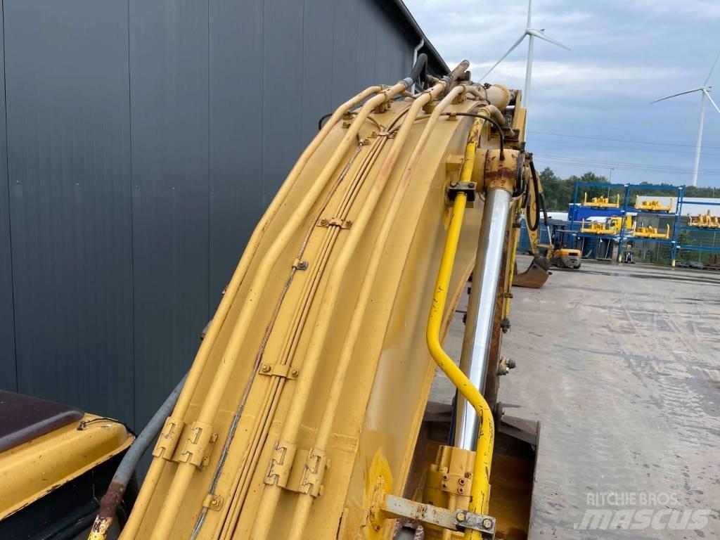CAT 325LN Paletli ekskavatörler