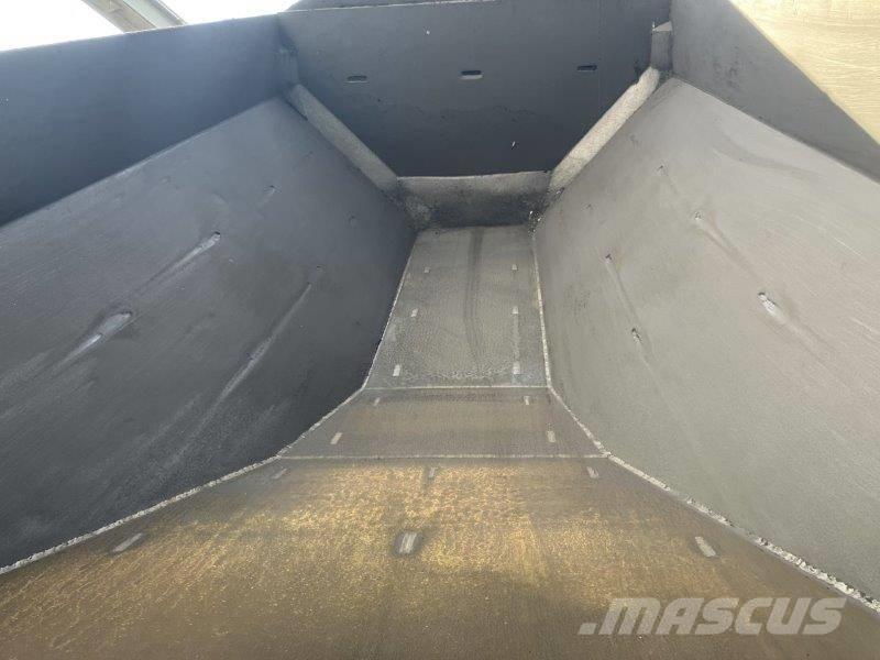 Komatsu HM 400-1 Belden kirma kaya kamyonu