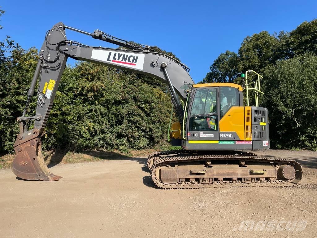 Volvo ECR 235 E Paletli ekskavatörler