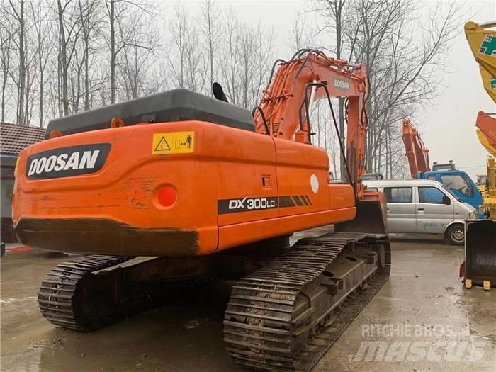 Doosan dx300 Paletli ekskavatörler