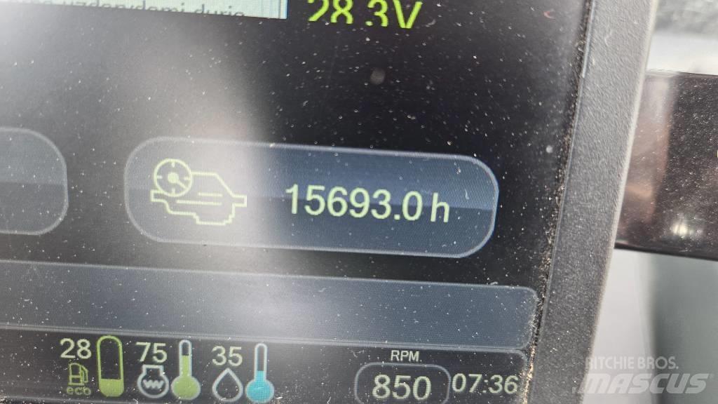Komatsu 855 Tomruk yükleyici traktörler