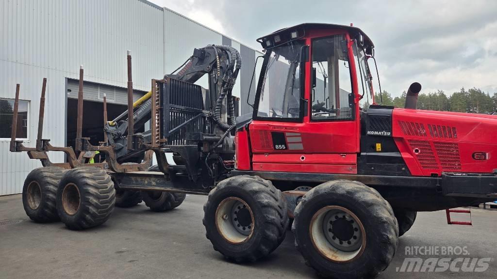 Komatsu 855 Tomruk yükleyici traktörler