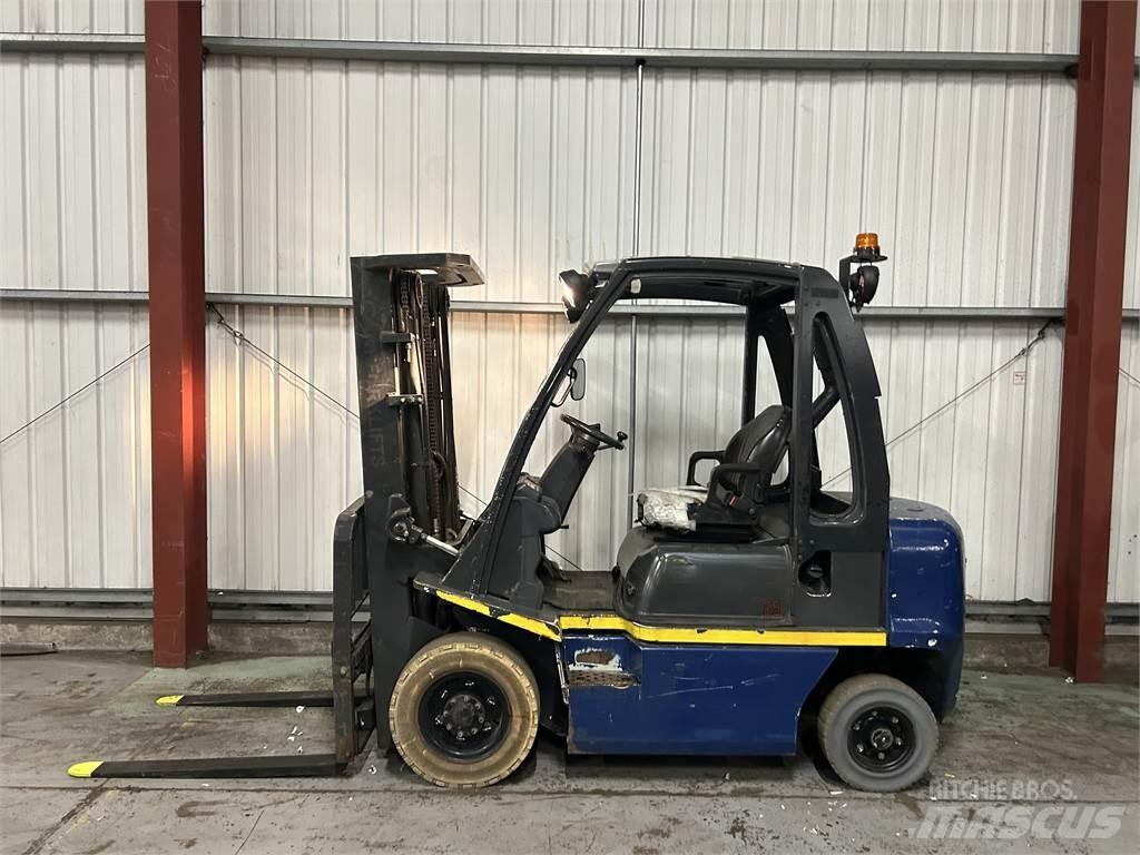 Nissan Y1D2A25Q Dizel forkliftler