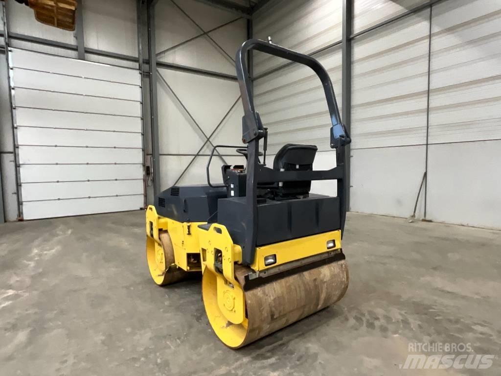 Bomag BW 138 AD Çift tamburlu silindirler