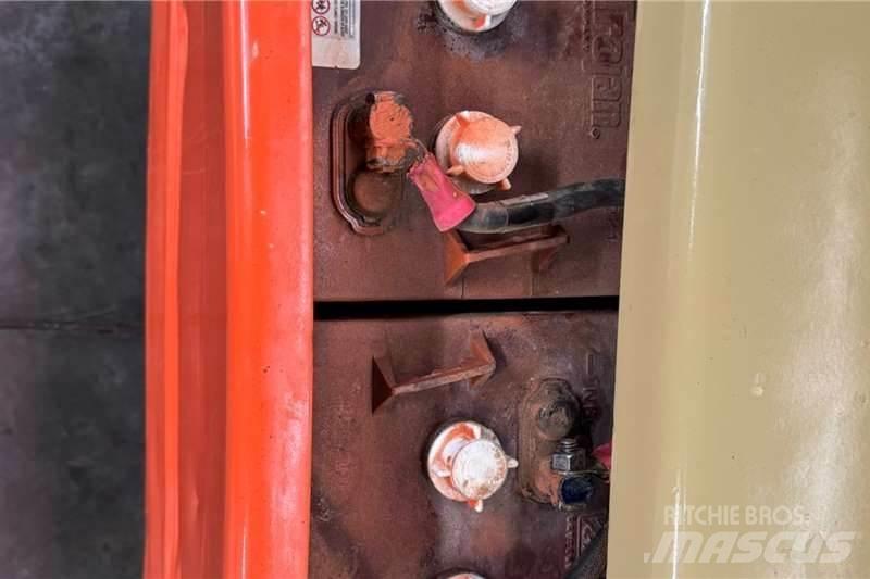 JLG 2014 JLG 3246 Makasli platformlar