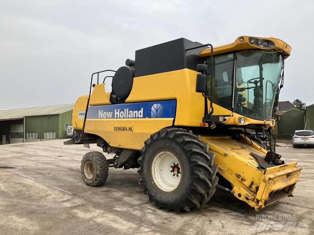 New Holland CS 6080 Biçerdöverler