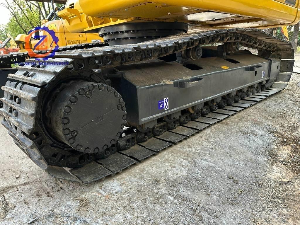 Komatsu PC 220-7 Paletli ekskavatörler