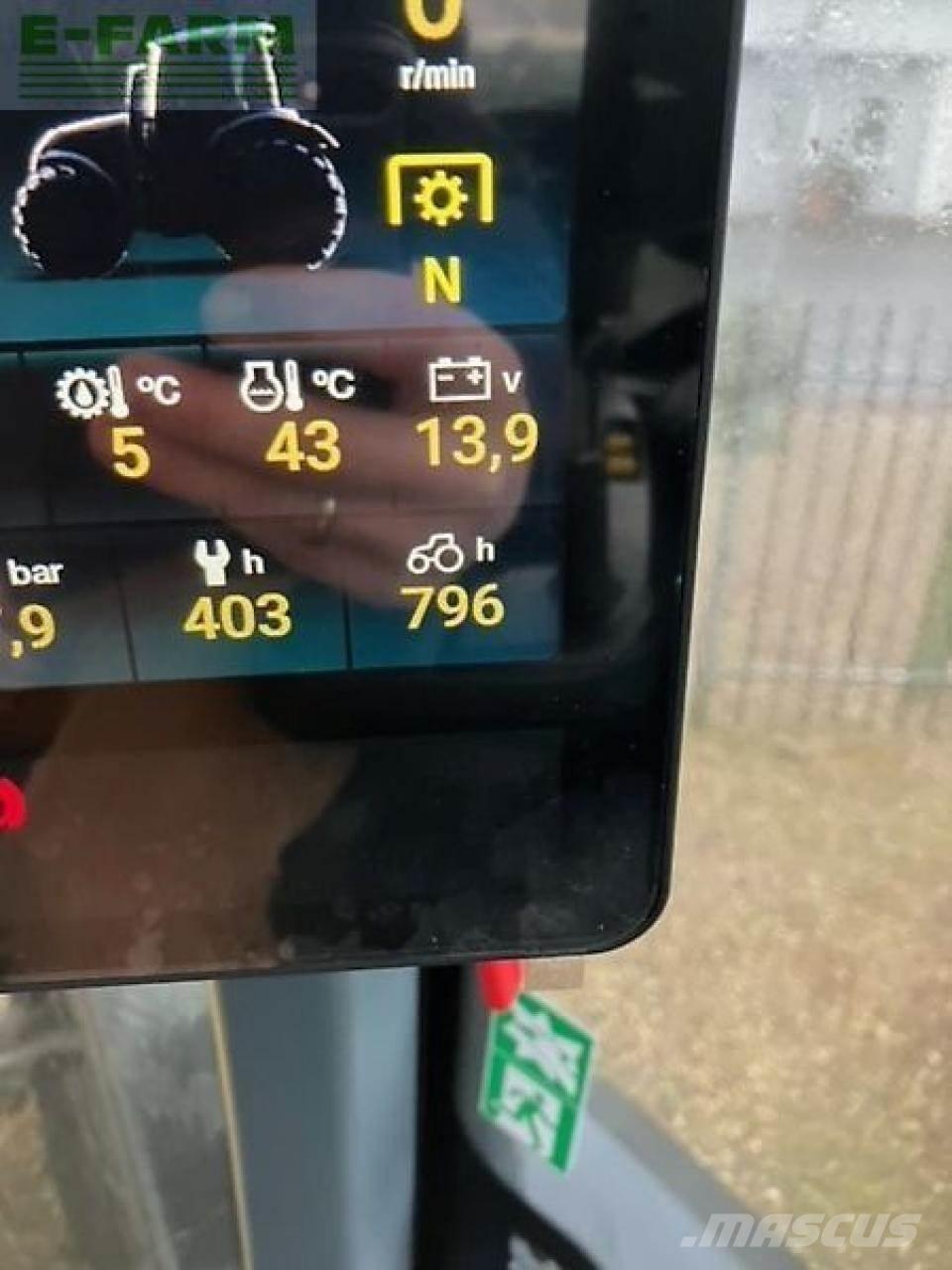 Valtra q305 Traktörler