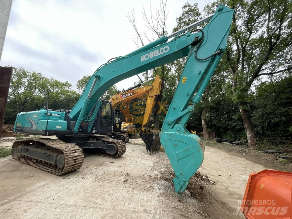 Kobelco 250 Paletli ekskavatörler