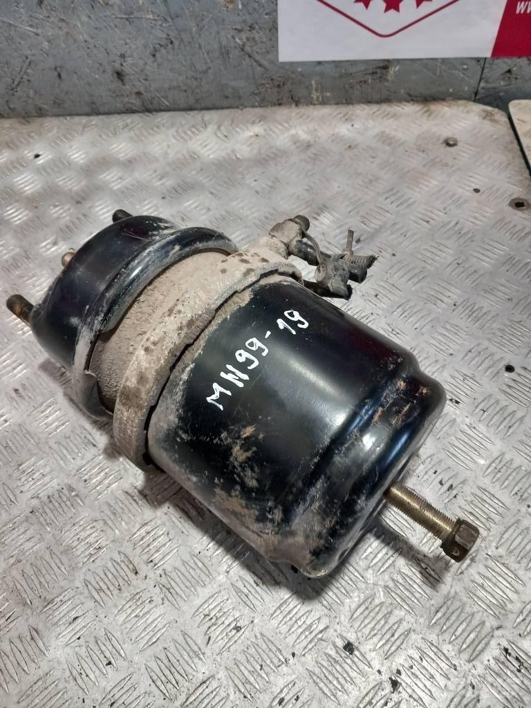 MAN TGM  81504106935 Frenler