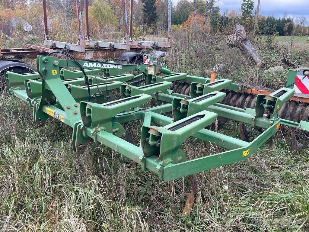 Amazone Cenius 4002 Keski pullukları
