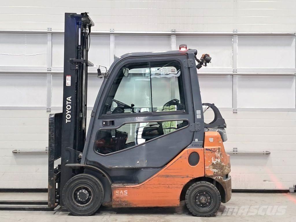 Toyota 02-8FGF18 LPG'li forkliftler
