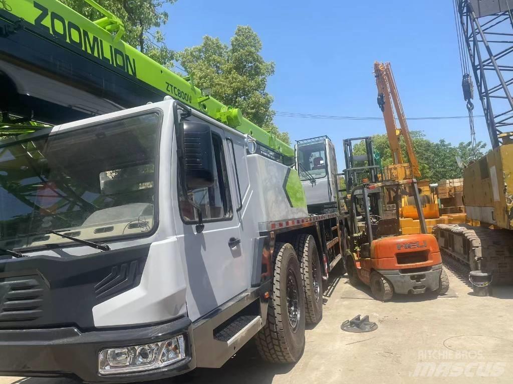 Zoomlion ZVT800 Yol-Arazi Tipi Vinçler (AT)
