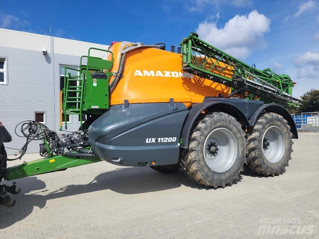 Amazone UX 11200 Çekilir pülverizatörler