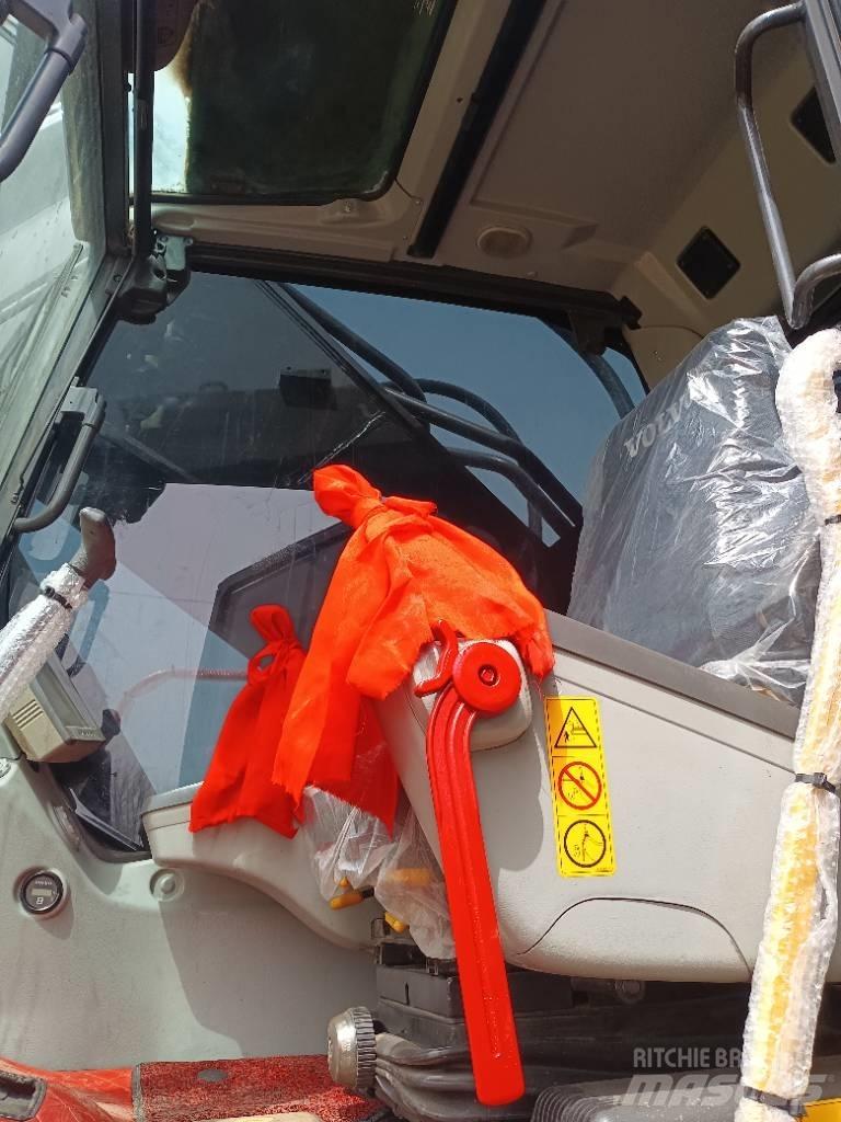 Volvo EC 480 Paletli ekskavatörler