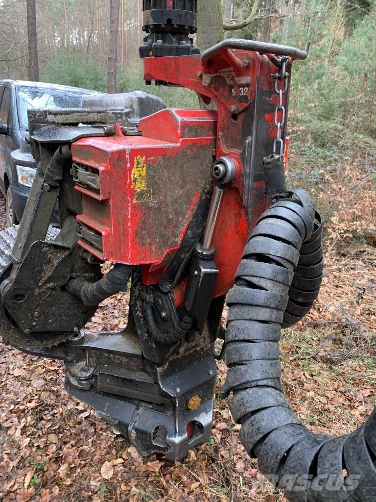 Komatsu S132 Ağaç budama makineleri