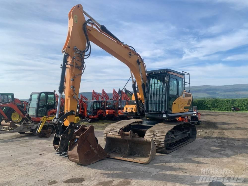 Hyundai HX 140 HW Paletli ekskavatörler