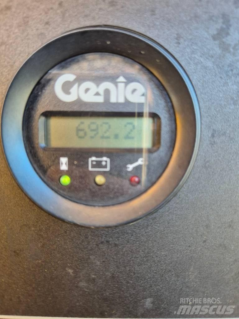 Genie Z 60/37FE Körüklü personel platformları