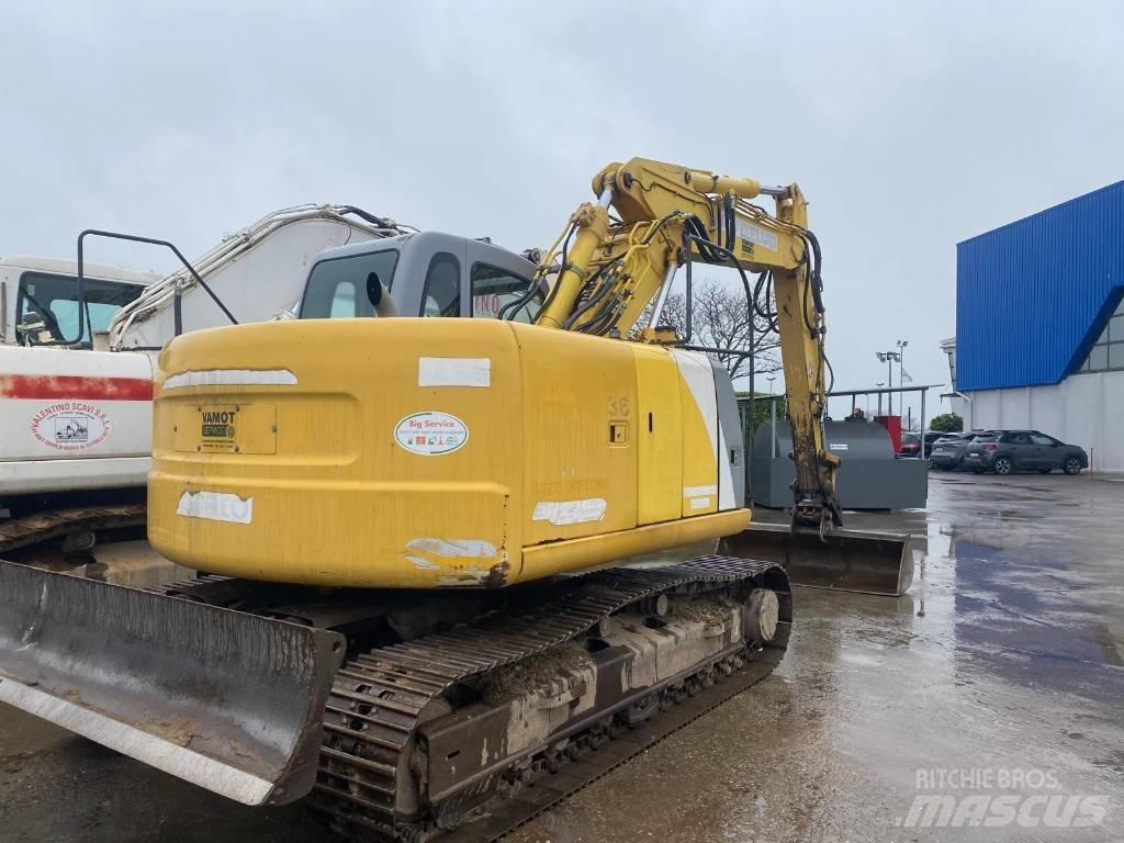 New Holland E 145 Paletli ekskavatörler