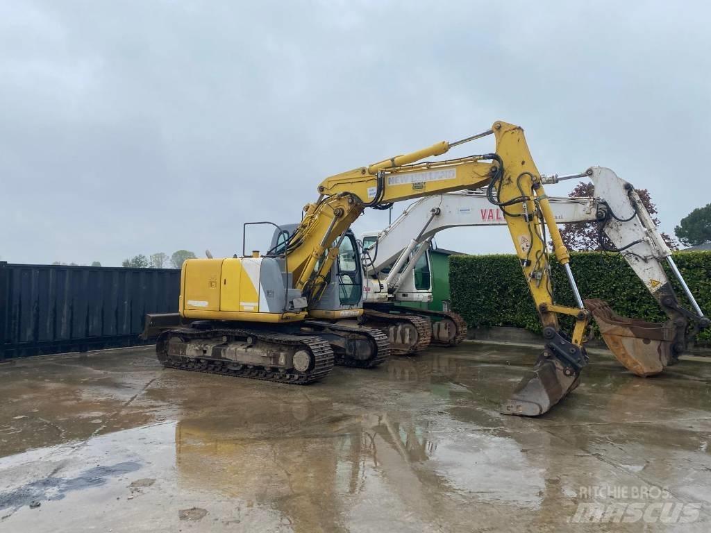 New Holland E 145 Paletli ekskavatörler