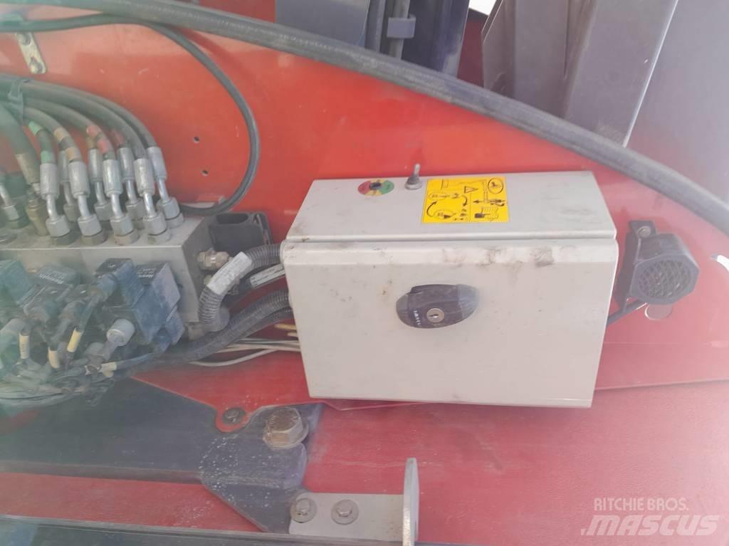 Manitou 120 AET JC Körüklü personel platformları