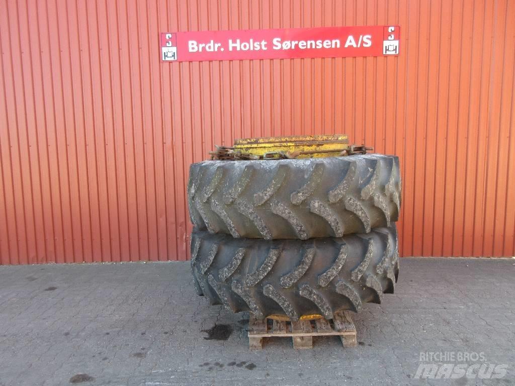 Firestone 20.8-38 Tekerlekler