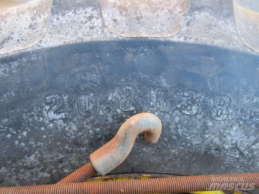 Firestone 20.8-38 Tekerlekler