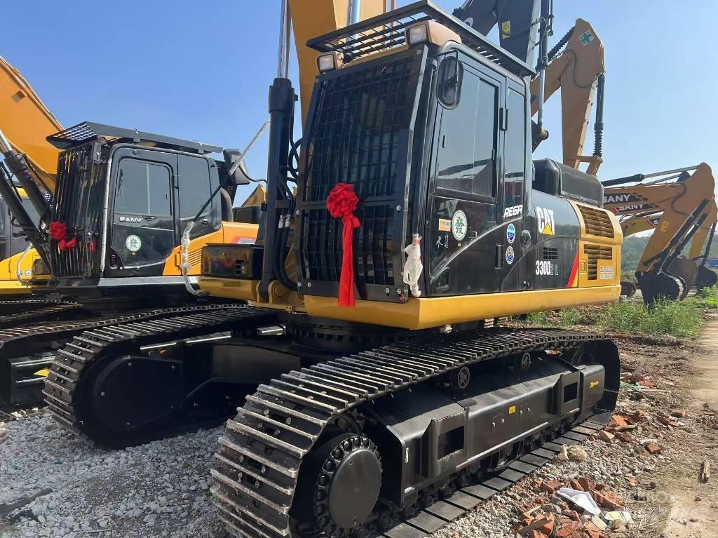 CAT 330 D Paletli ekskavatörler