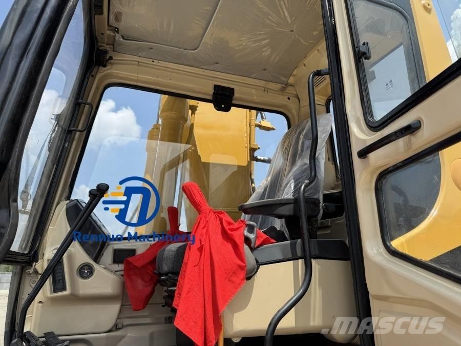 CAT 320B Paletli ekskavatörler