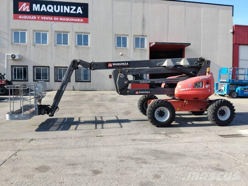 Manitou 200 ATJ Körüklü personel platformları