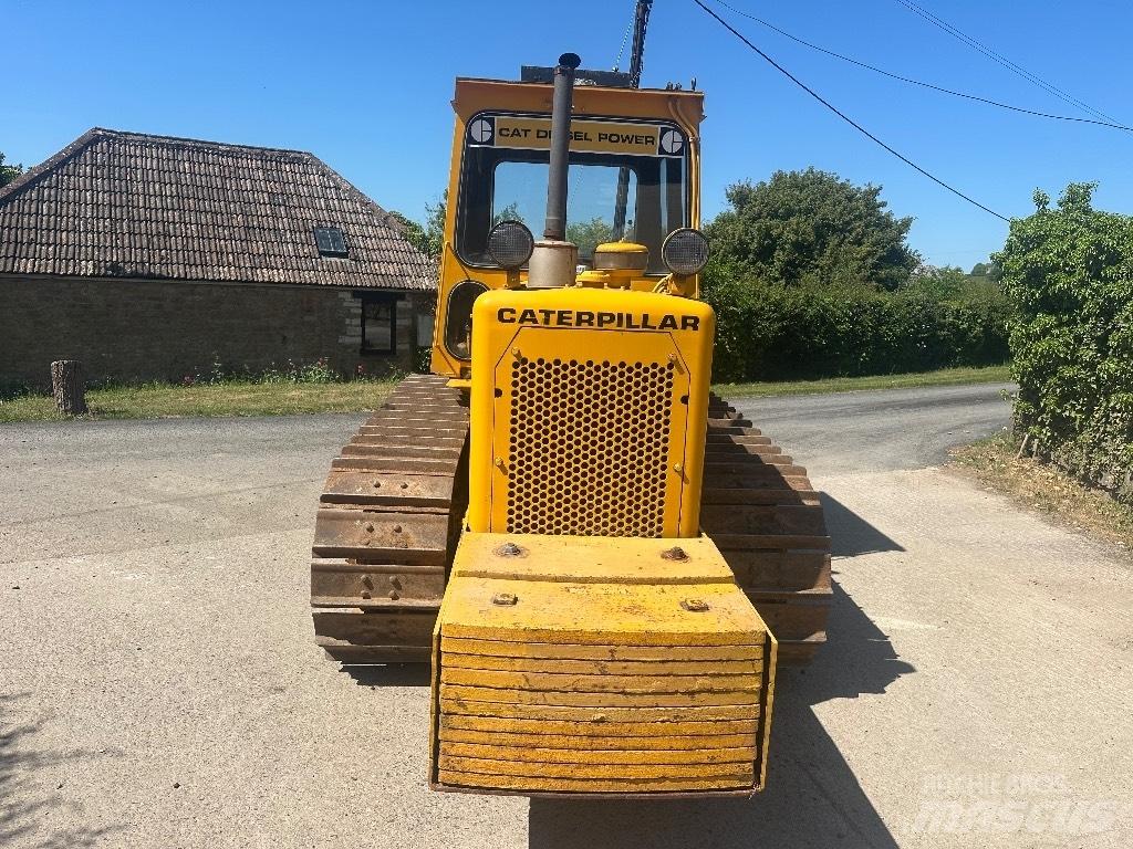 CAT D4d Traktörler