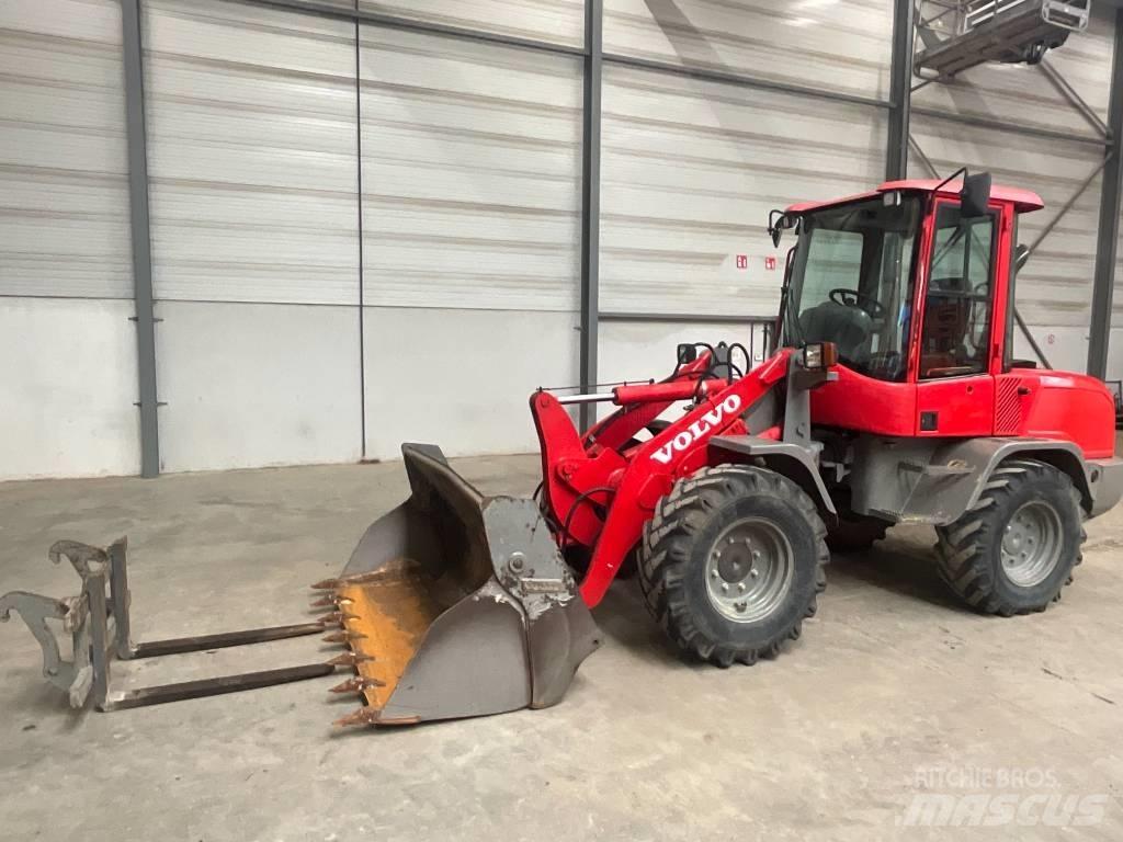 Volvo L 30 G Tekerlekli yükleyiciler
