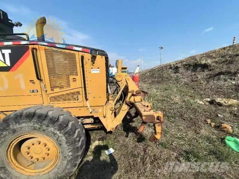 CAT 140 M Greyderler
