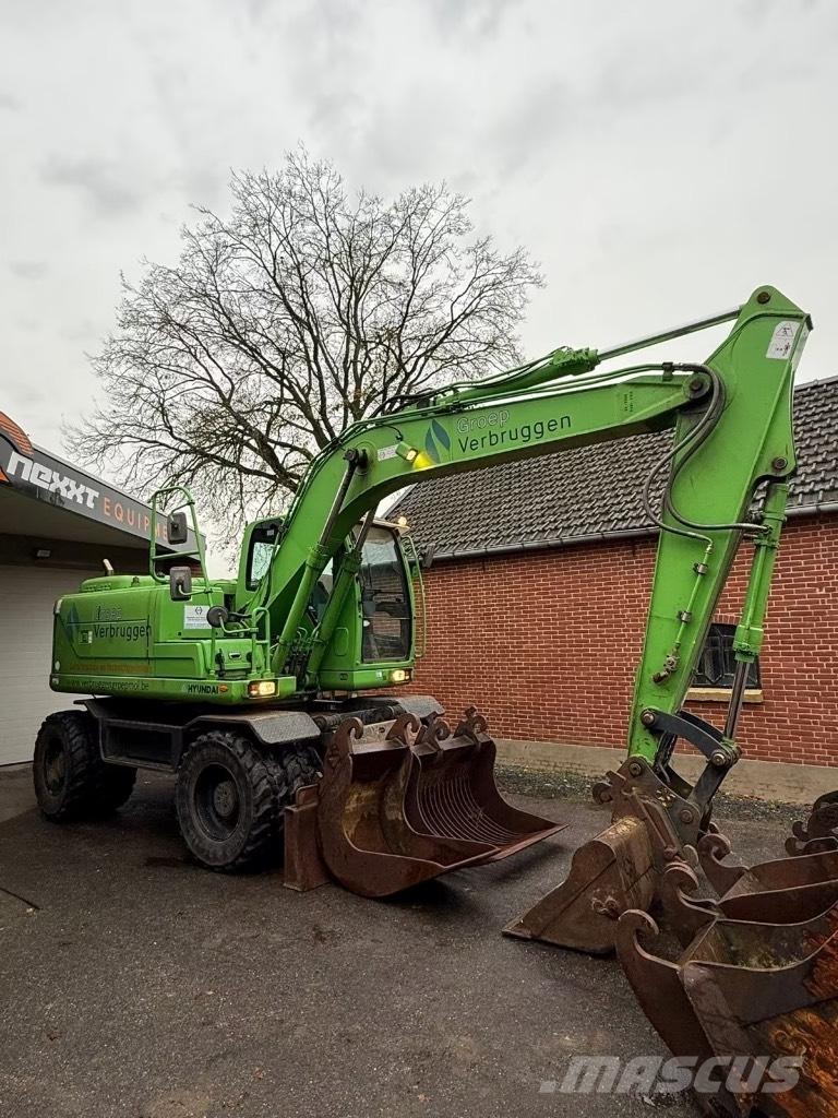 Hyundai R140W-9 Lastik tekerli ekskavatörler