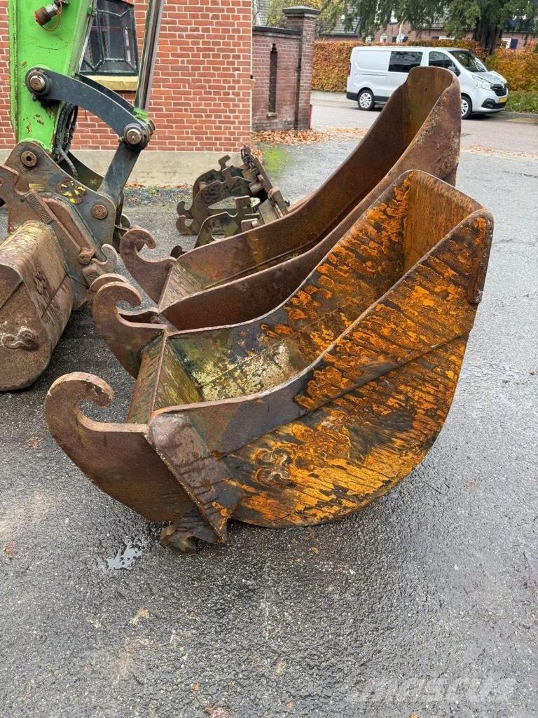 Hyundai R140W-9 Lastik tekerli ekskavatörler