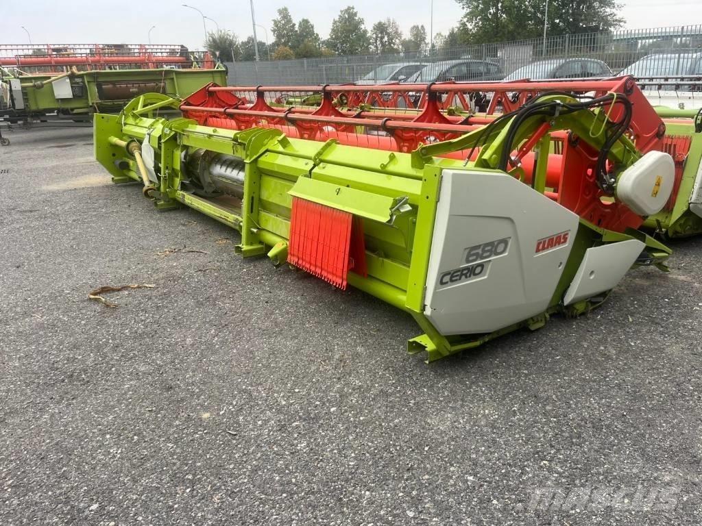 CLAAS CERIO 680 Biçerdöver kafaları