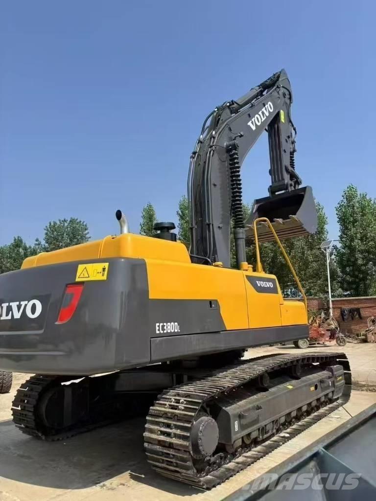 Volvo EC 380 D L Paletli ekskavatörler