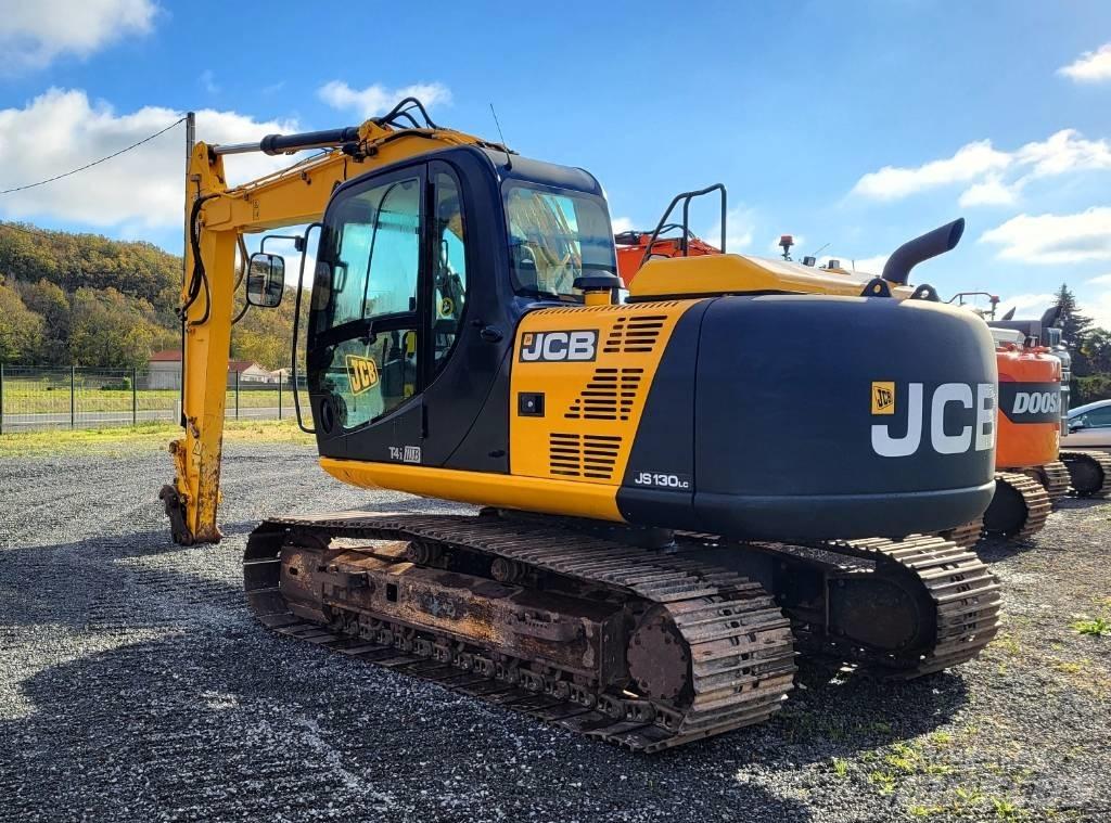 JCB JS 130 LC Paletli ekskavatörler