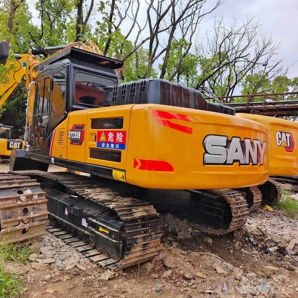 Sany SY 235 C Paletli ekskavatörler
