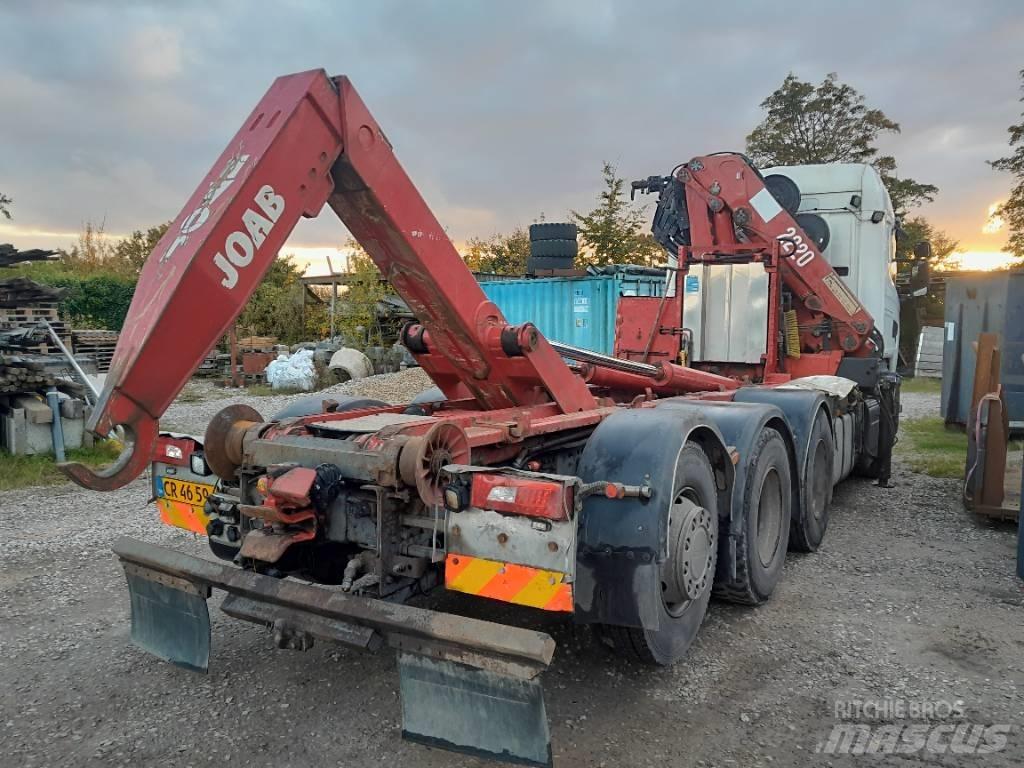 Scania R 520 Araç üzeri vinçler