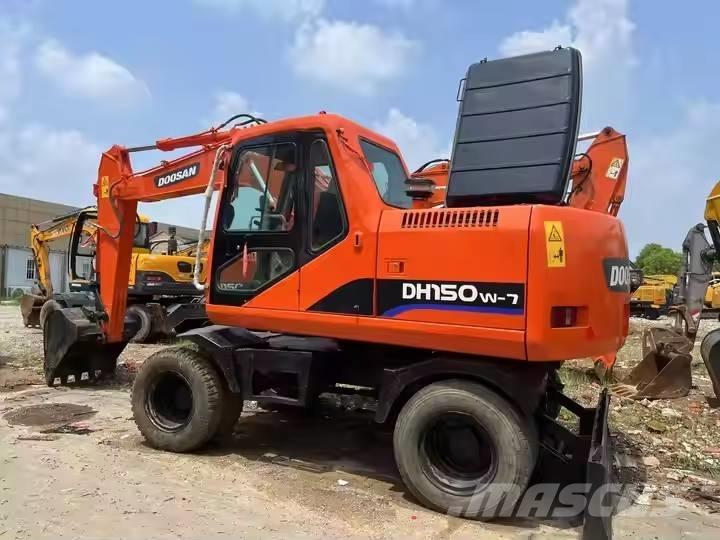 Doosan DH150W-7 Lastik tekerli ekskavatörler