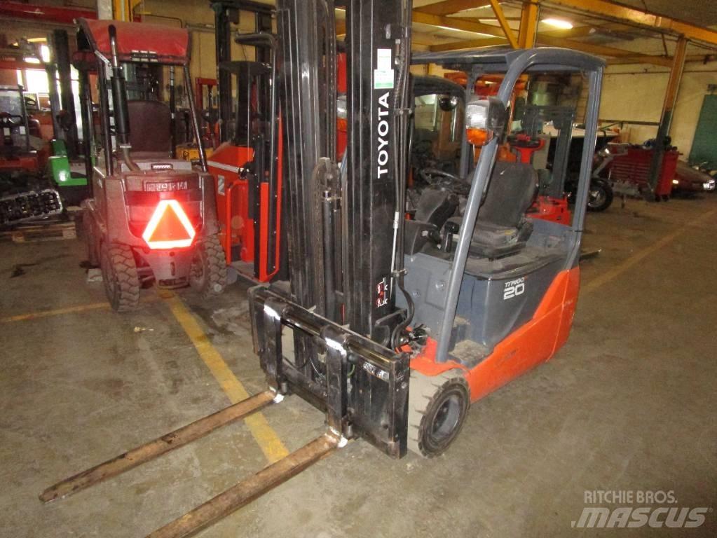 Toyota Elmotvikt Elektrikli forkliftler